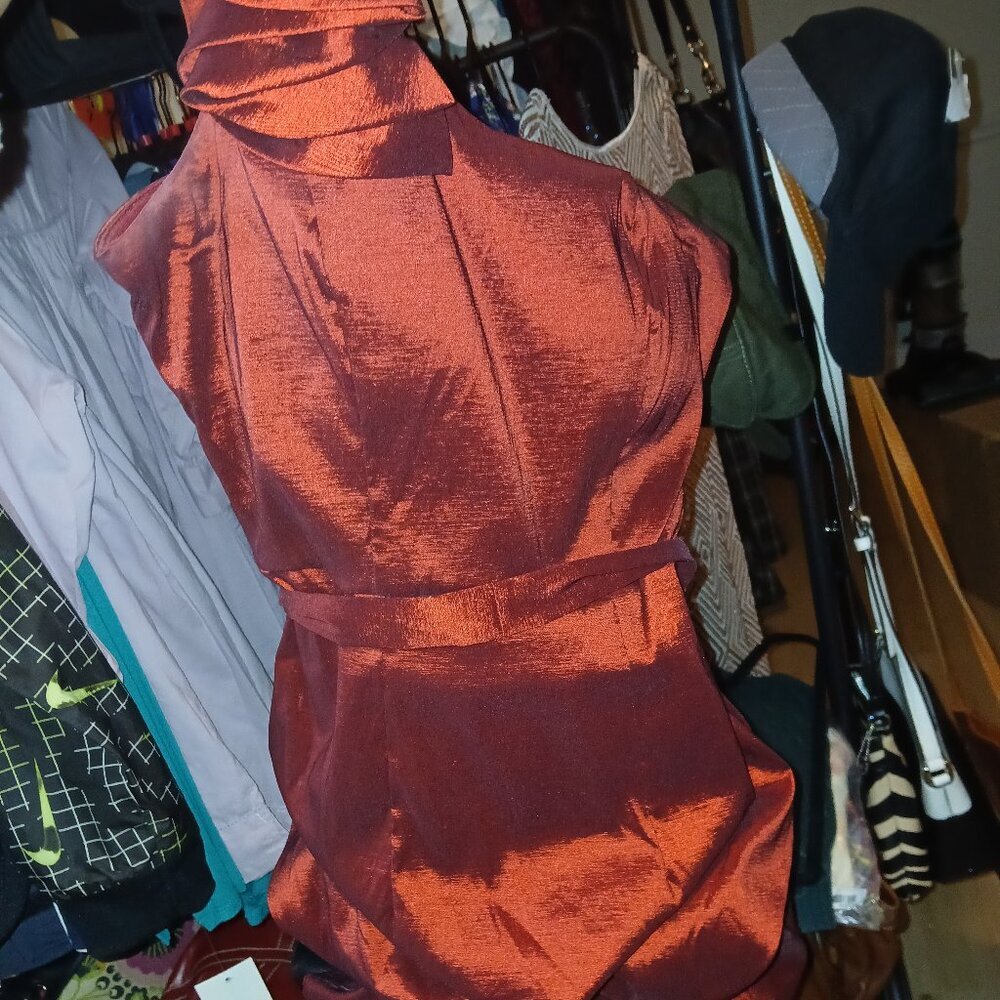 Burgundy Prom/Graduation Dress – Size 3/4, One Shoulder, Short & Puffy